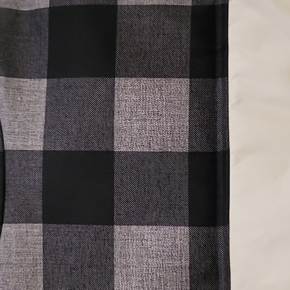 Gorgeous Ivory Black & Gray Quilted Vest - Picture 5 of 12